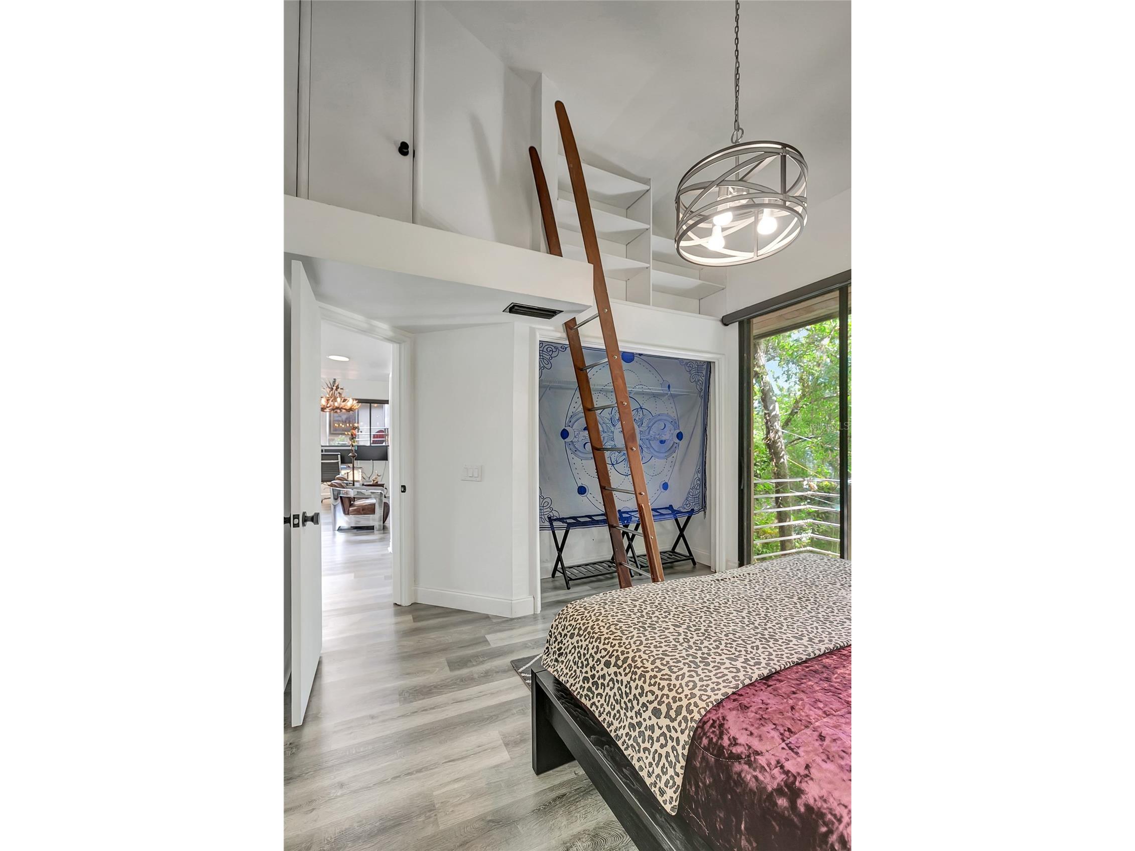 312 S Riverhills Drive Tampa FL 33617 TB8519211 image25