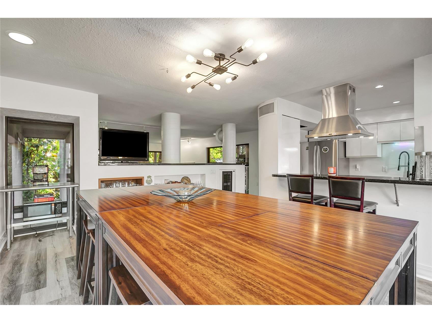 312 S Riverhills Drive Tampa FL 33617 TB8519211 image43