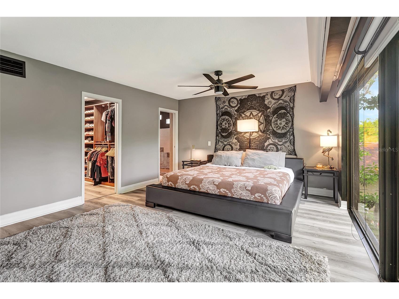 312 S Riverhills Drive Tampa FL 33617 TB8519211 image46