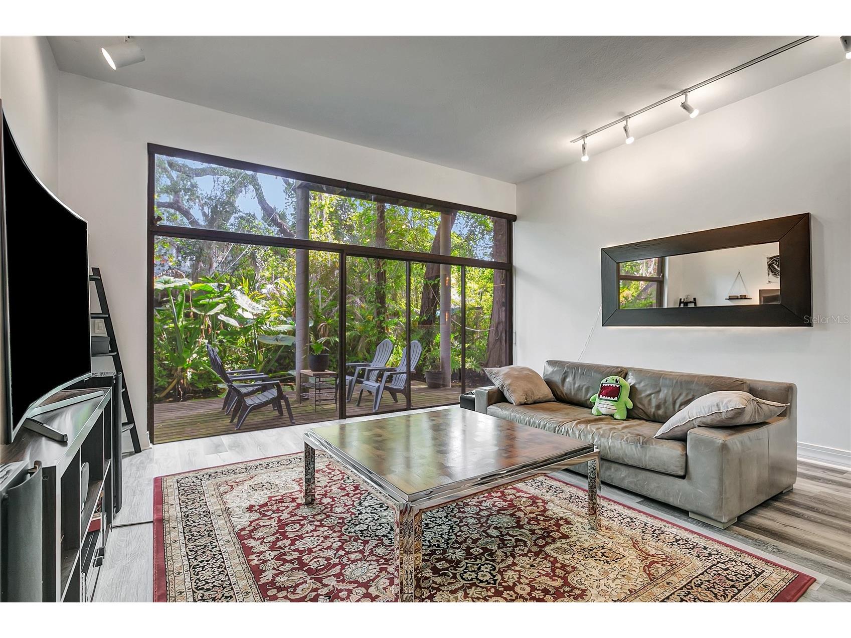312 S Riverhills Drive Tampa FL 33617 TB8519211 image83