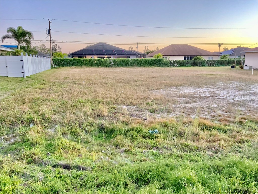 312 SE 19th Lane Cape Coral FL 33990 A4563598 image3