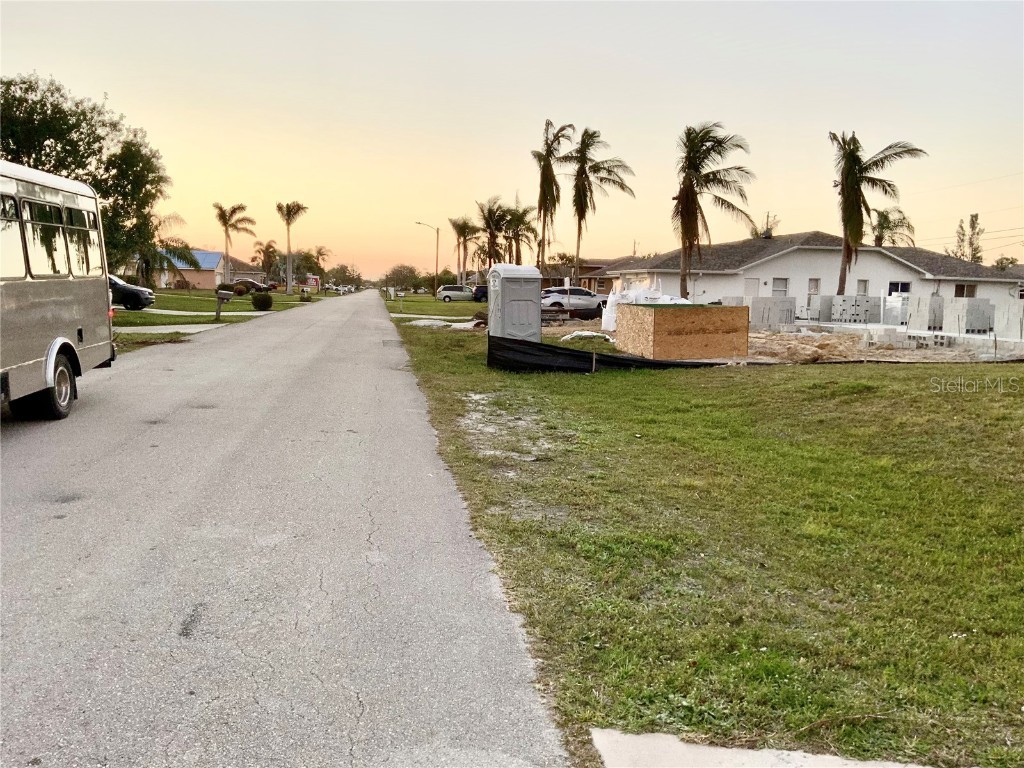 312 SE 19th Lane Cape Coral FL 33990 A4563598 image6