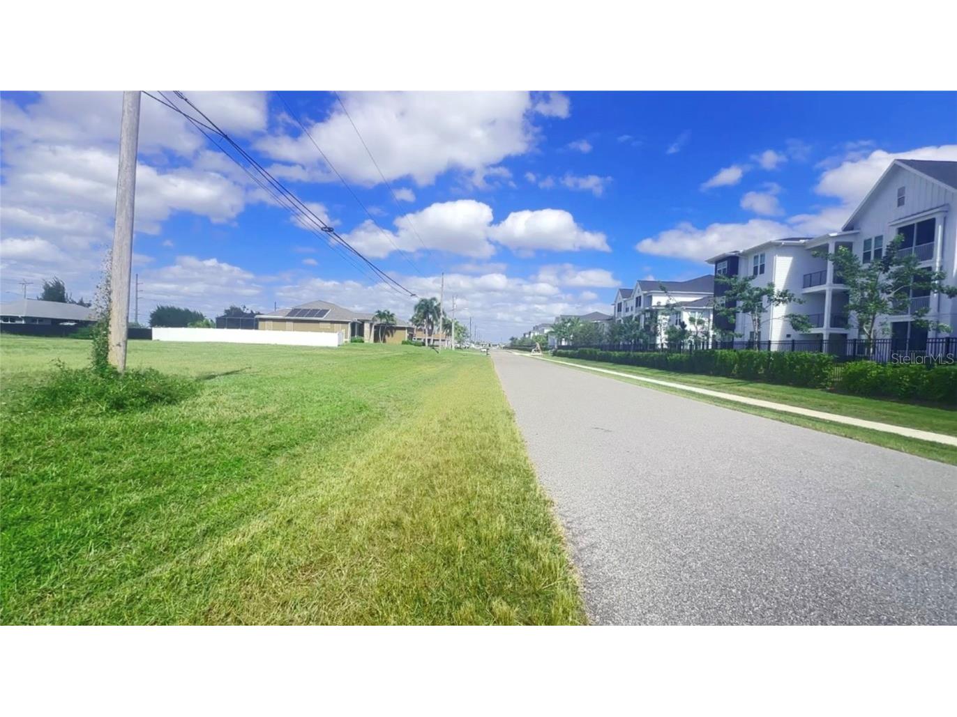 312 SW 15th Place Cape Coral FL 33991 A4647081 image4