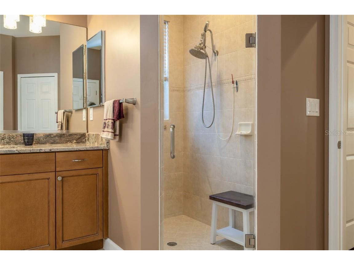 312 W Lake Victoria Circle Deland FL 32724 - Lake Victoria V4946298 image25