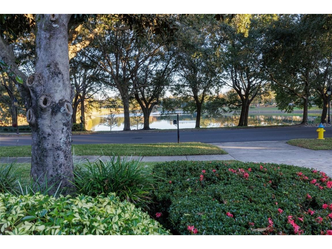 312 W Lake Victoria Circle Deland FL 32724 - Lake Victoria V4946298 image3