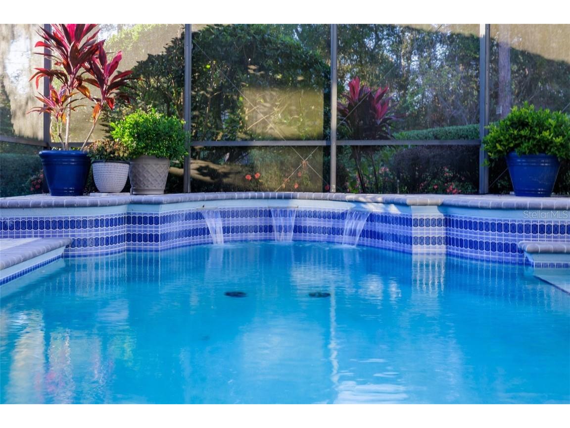 312 W Lake Victoria Circle Deland FL 32724 - Lake Victoria V4946298 image7