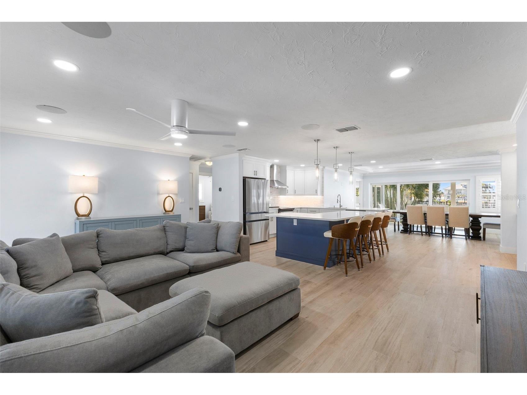 312 Westwinds Drive Palm Harbor FL 34683 TB8471595 image2