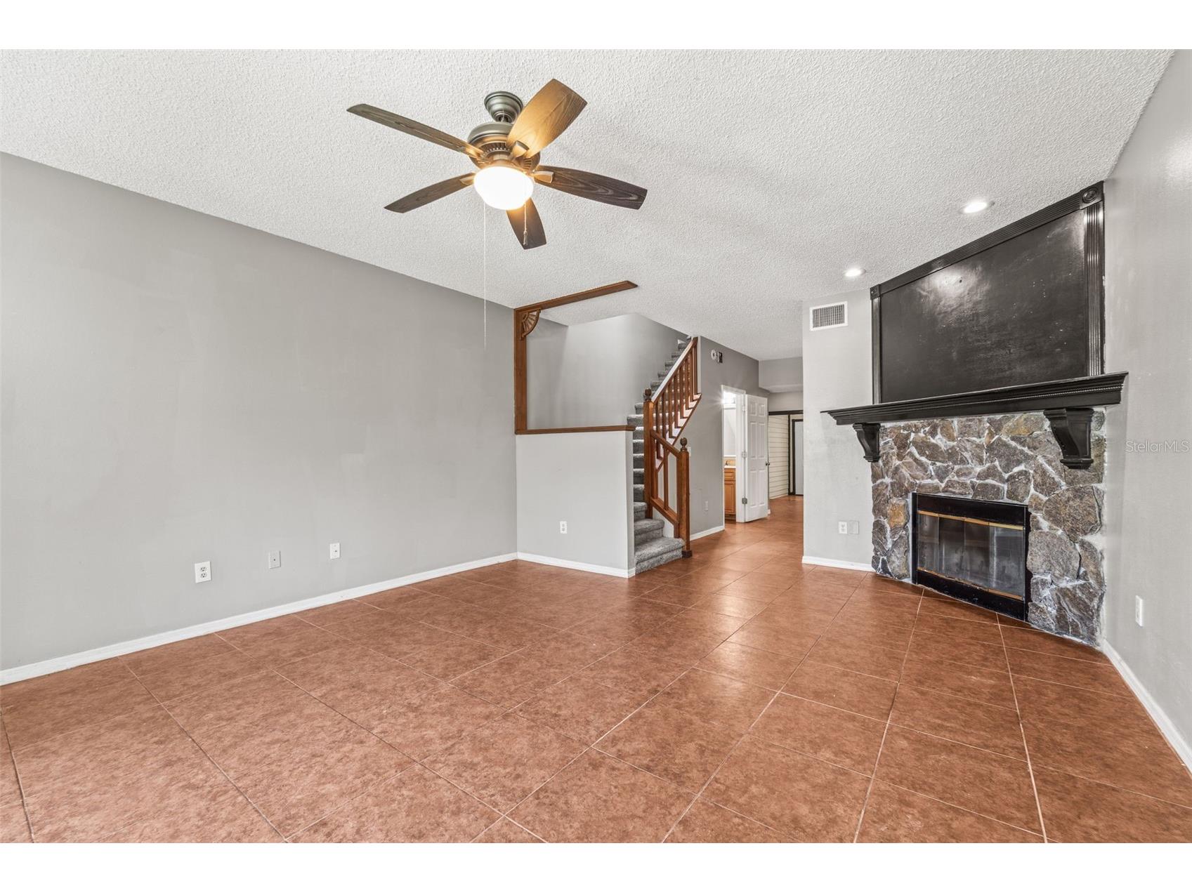 312 Winchester Way Palm Harbor FL 34684 C7524715 image6