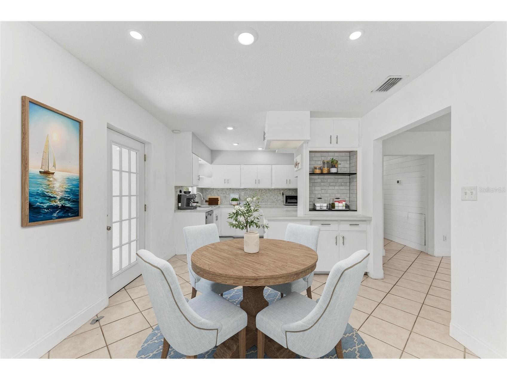 312 Winfield Way Nokomis FL 34275 A4694207 image17