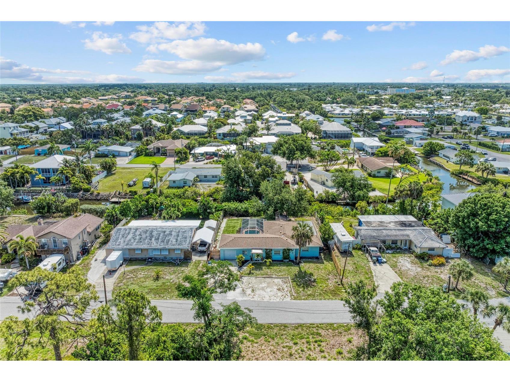 312 Winfield Way Nokomis FL 34275 A4694207 image3