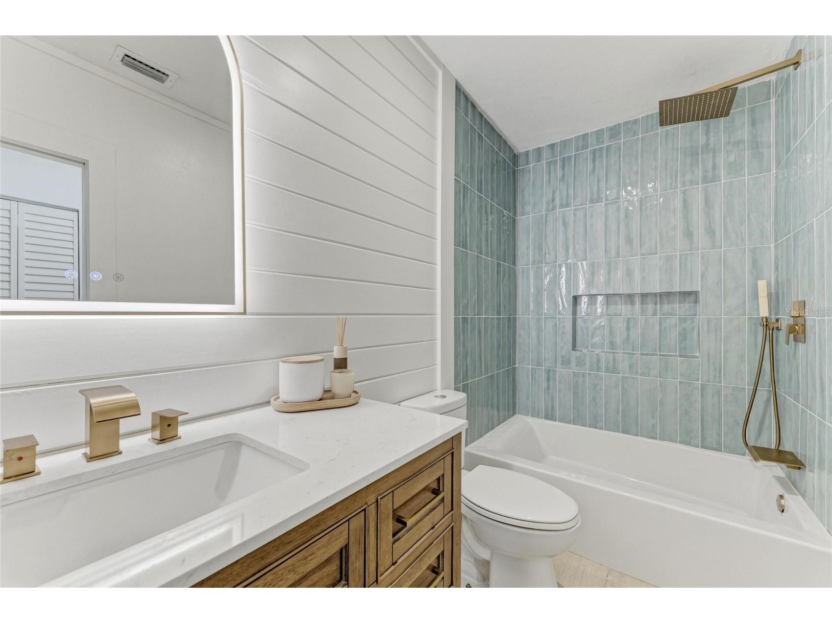 312 Winfield Way Nokomis FL 34275 A4694207 image43