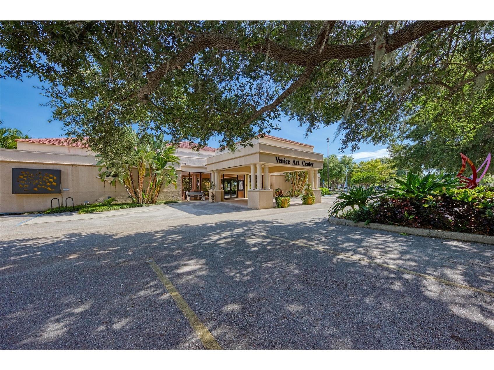 312 Winfield Way Nokomis FL 34275 A4694207 image78