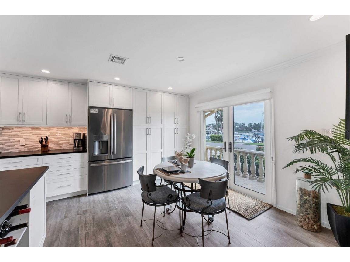 312 Yacht Harbor Drive Osprey FL 34229 A4667293 image12