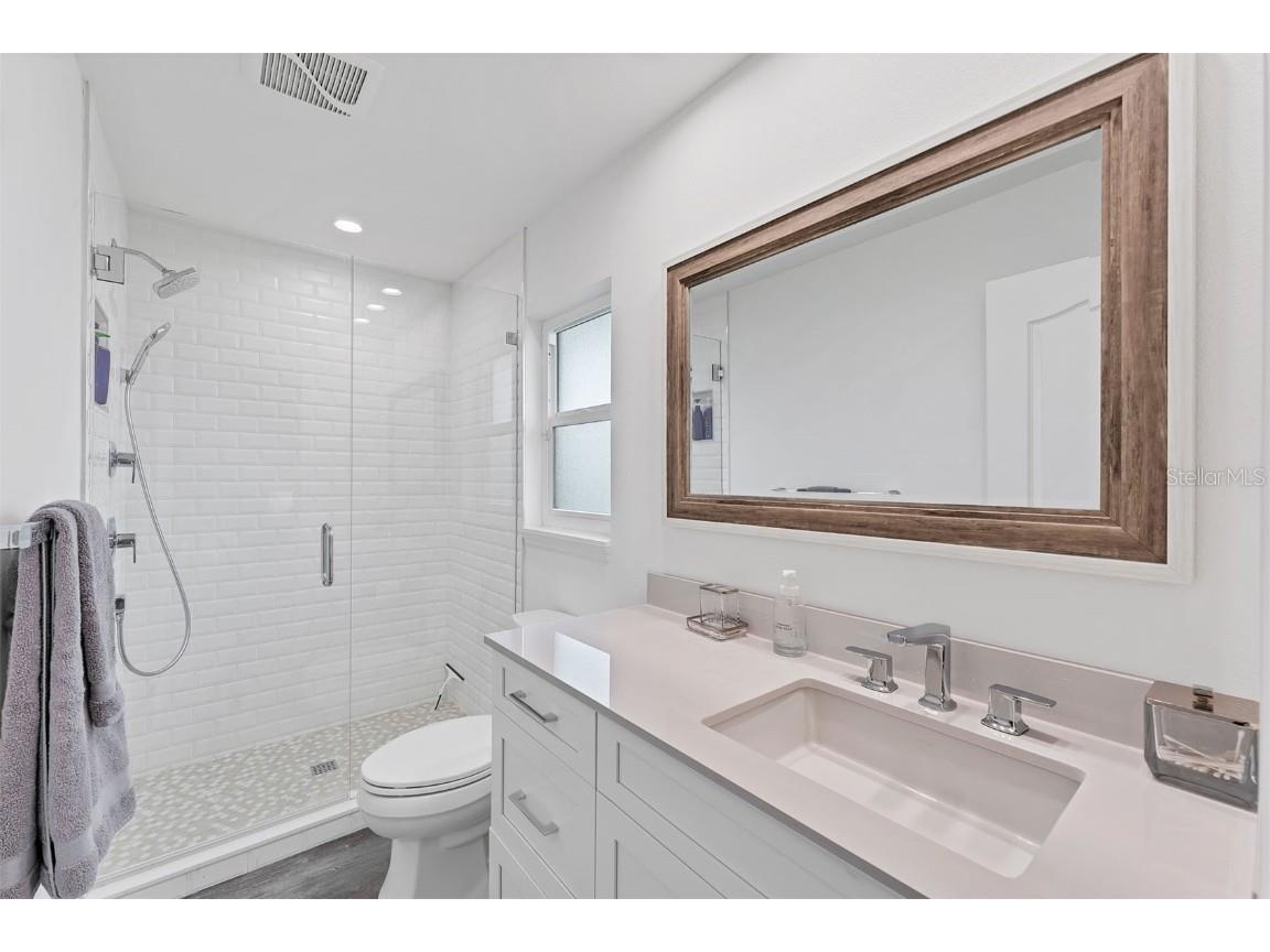 312 Yacht Harbor Drive Osprey FL 34229 A4667293 image21