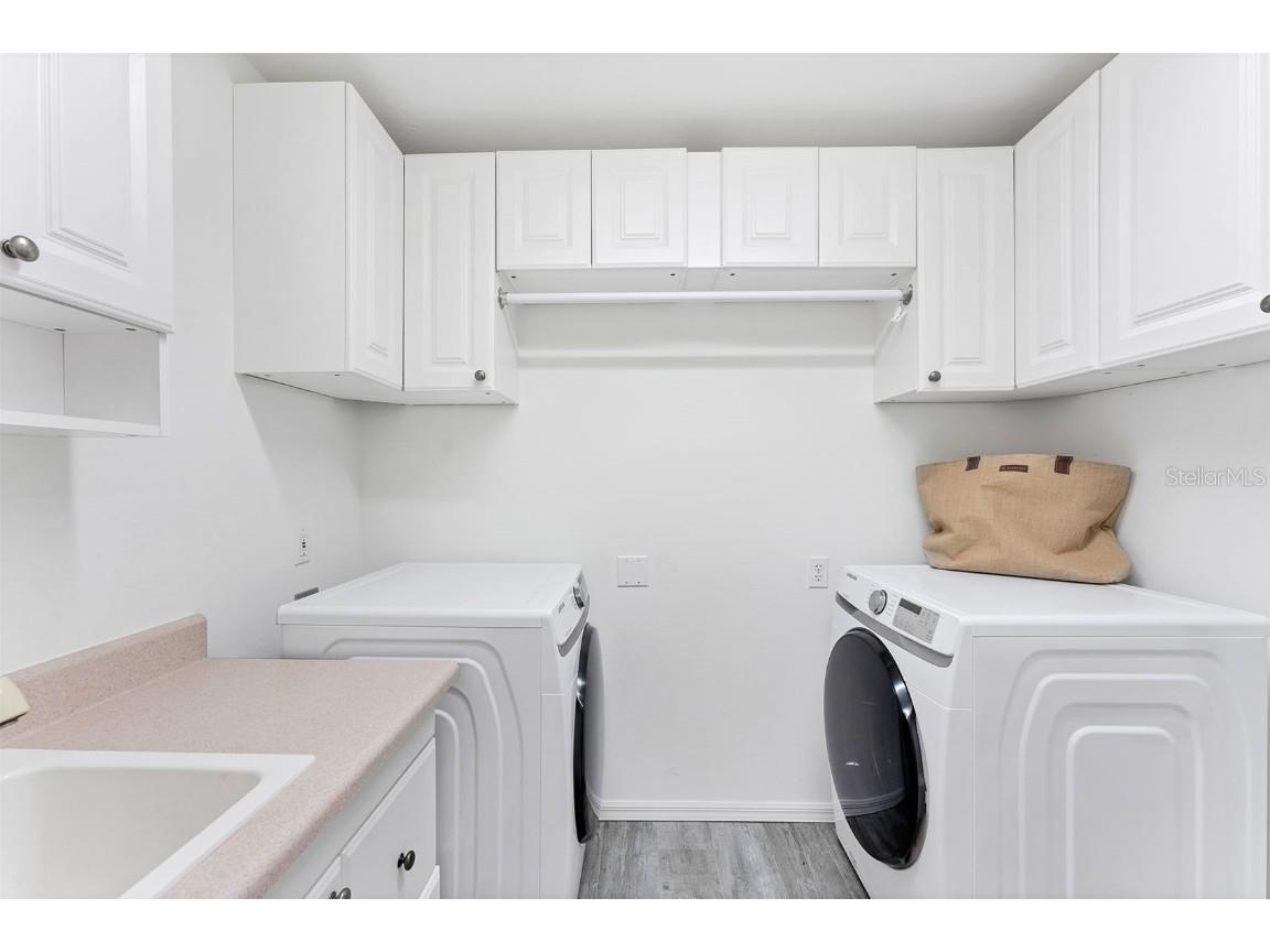 312 Yacht Harbor Drive Osprey FL 34229 A4667293 image23