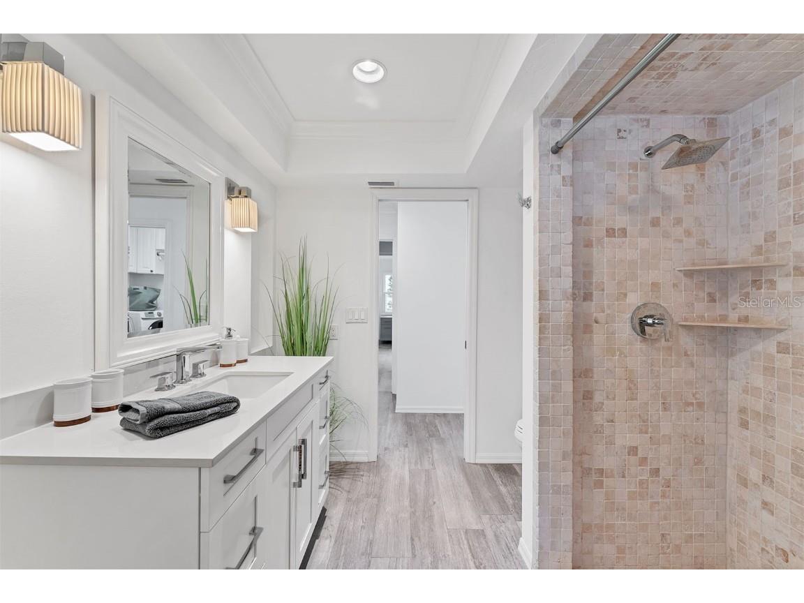 312 Yacht Harbor Drive Osprey FL 34229 A4667293 image28