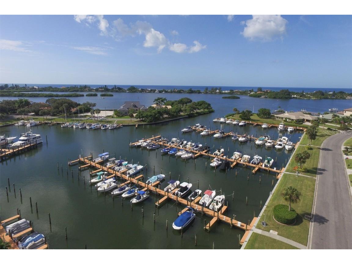 312 Yacht Harbor Drive Osprey FL 34229 A4667293 image50