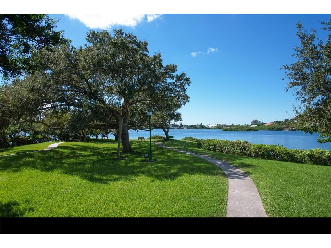 312 Yacht Harbor Drive Osprey FL 34229 A4667293 image52