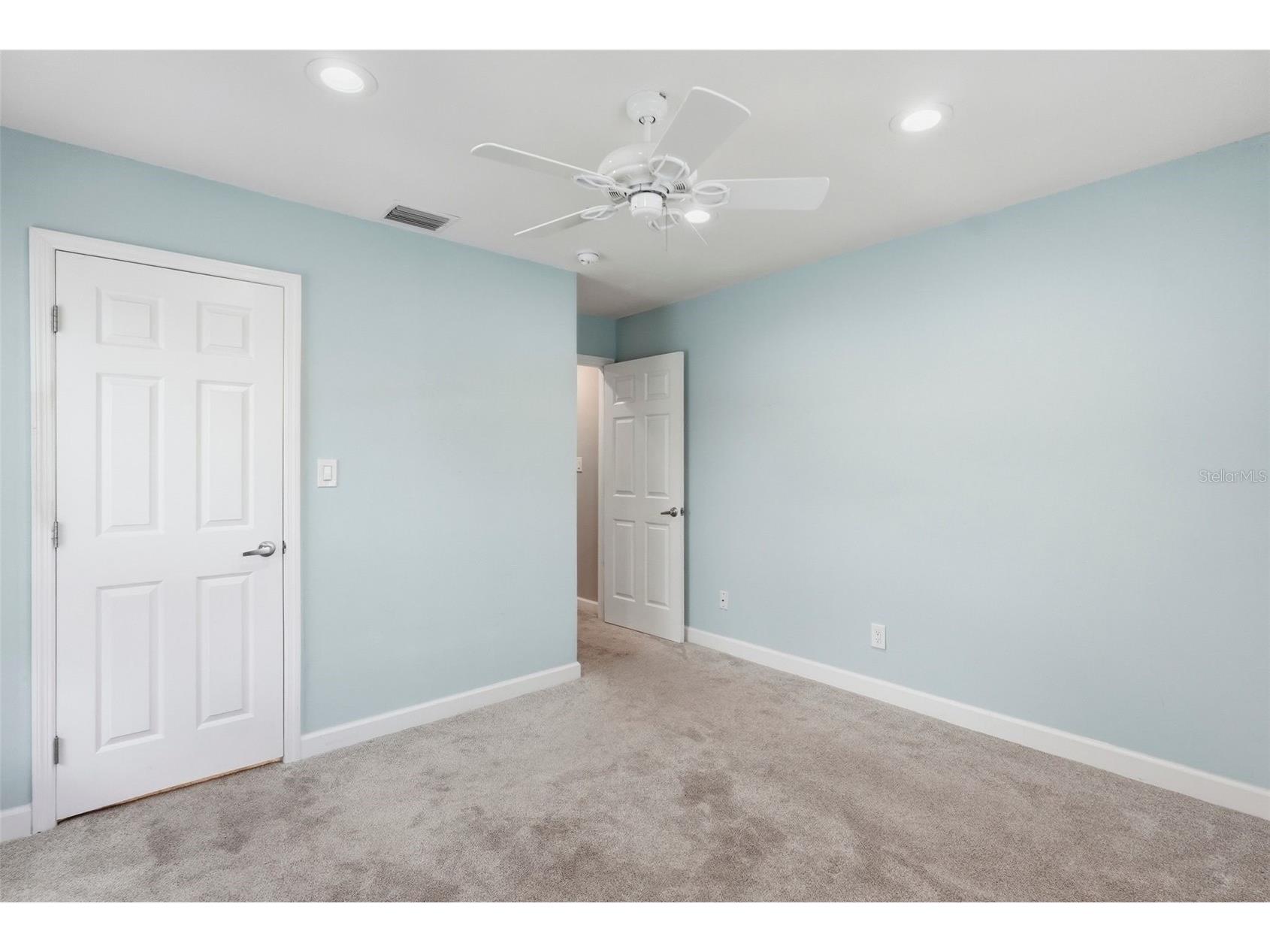 3120 Beach Boulevard S #1 Gulfport FL 33707 TB8521650 image16