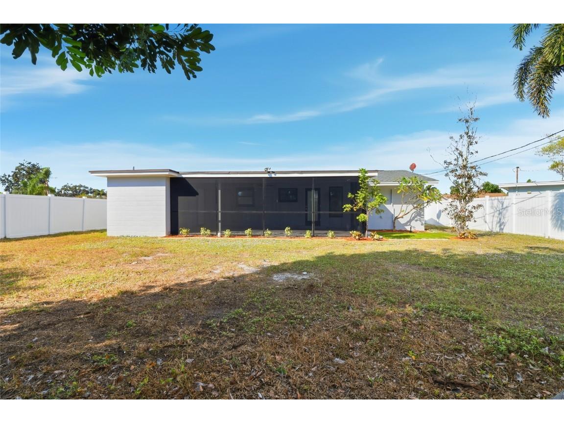 3120 Mercer Road Bradenton FL 34207 A4672716 image23