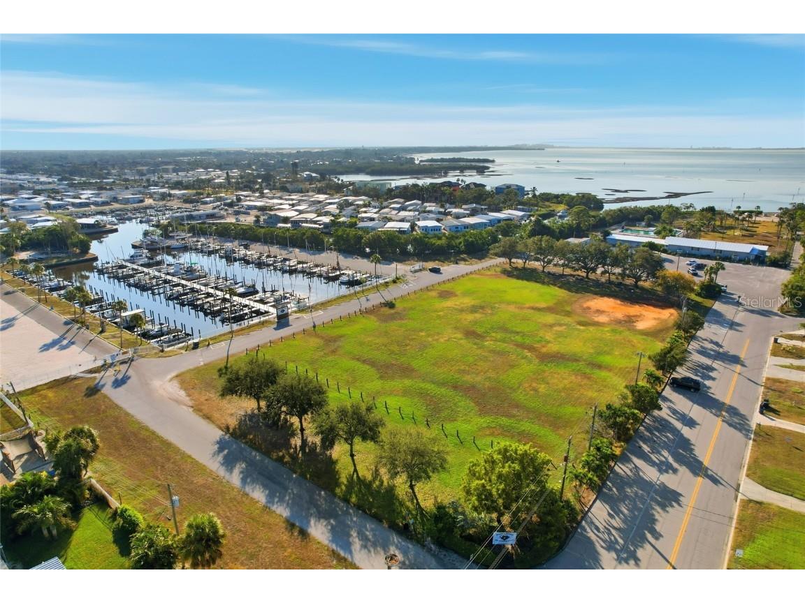 3120 Mercer Road Bradenton FL 34207 A4672716 image32