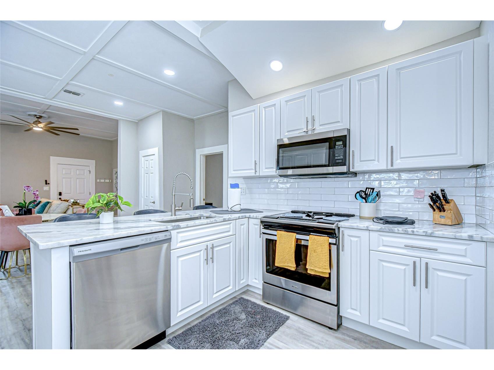 3120 N Woodrow Avenue Tampa FL 33603 TB8509497 image32