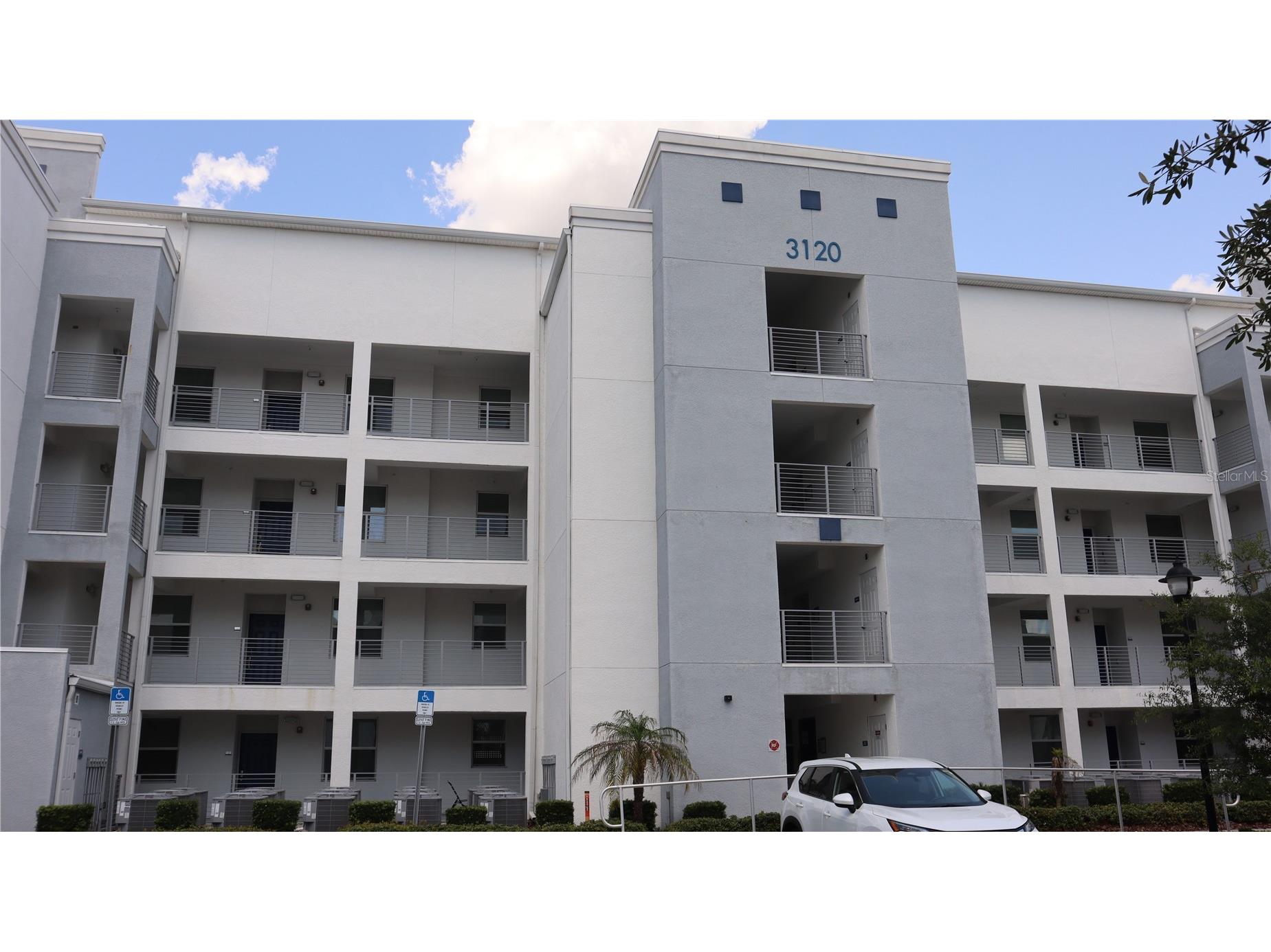 3120 Paradox Circle #205 Kissimmee FL 34746 O6410330 image1
