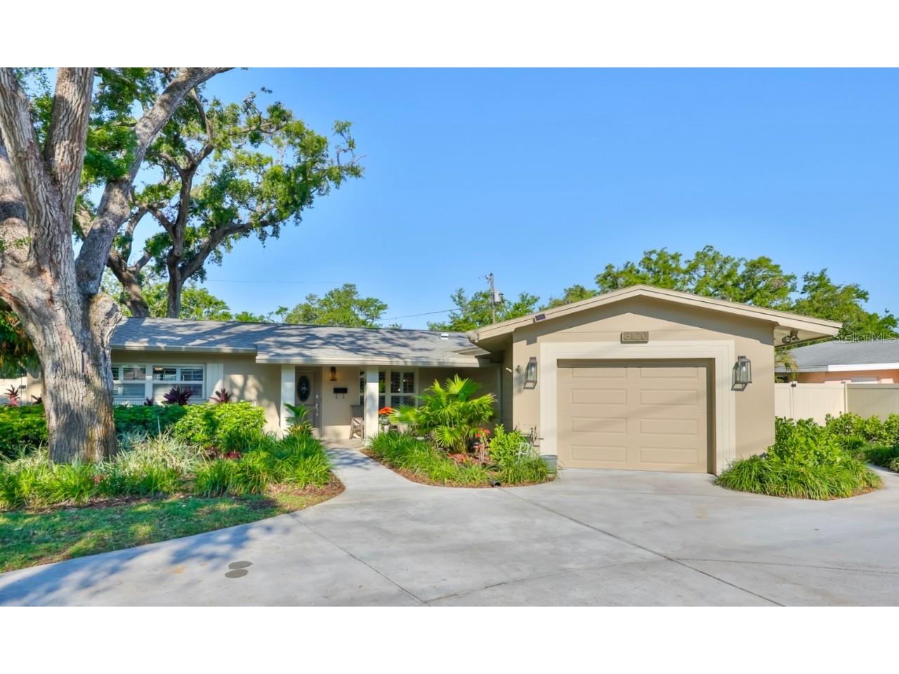 3120 Park Street N Saint Petersburg FL 33710 TB8368060 image1