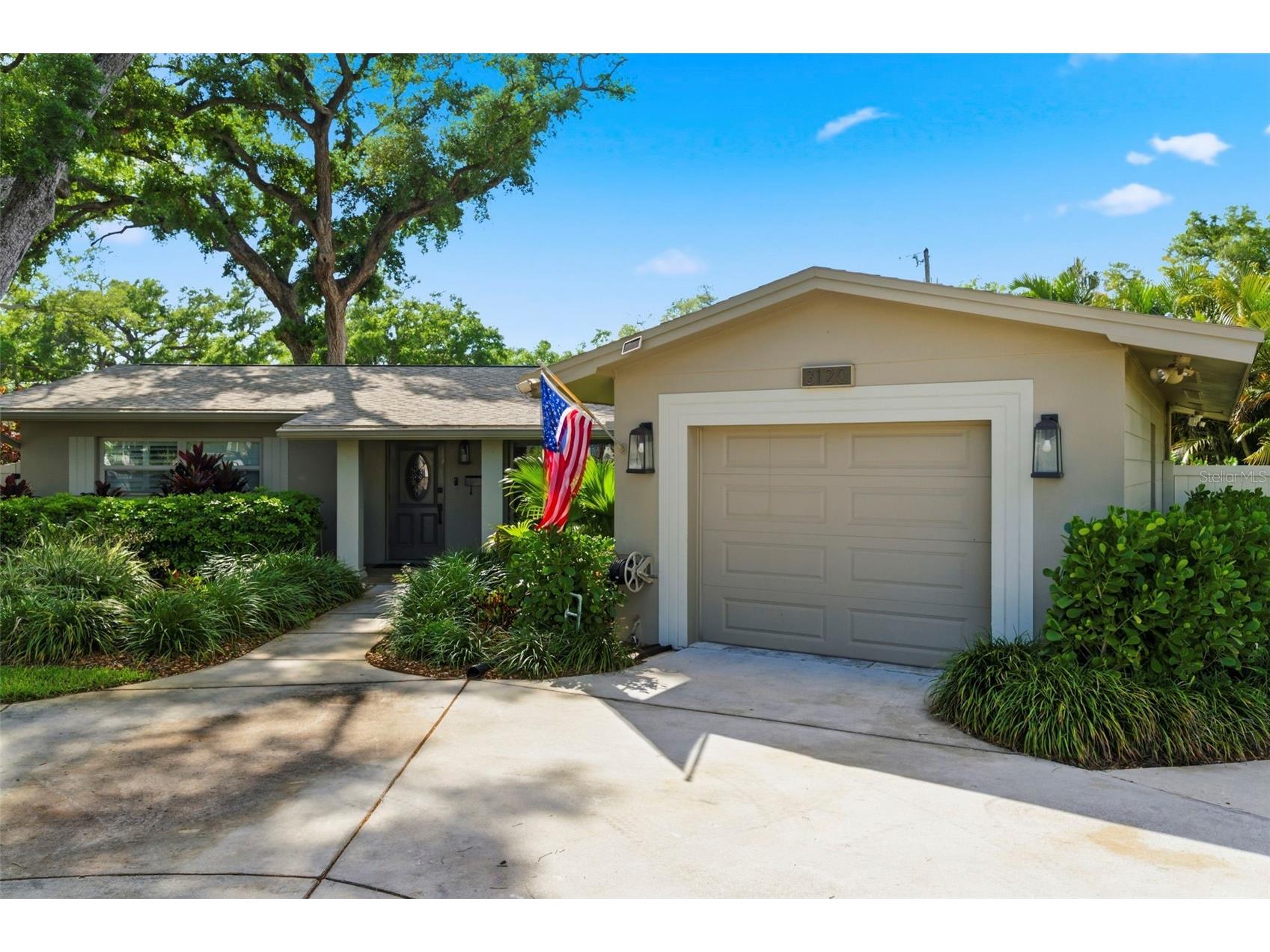 3120 Park Street N Saint Petersburg FL 33710 TB8490966 image1