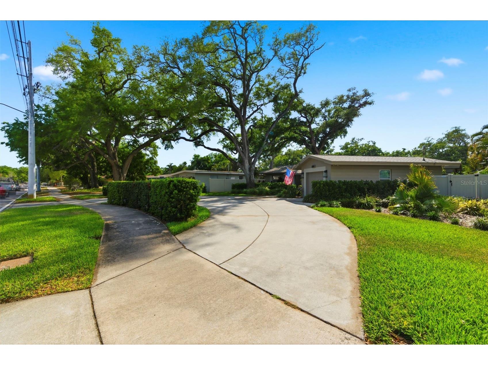 3120 Park Street N Saint Petersburg FL 33710 TB8490966 image2