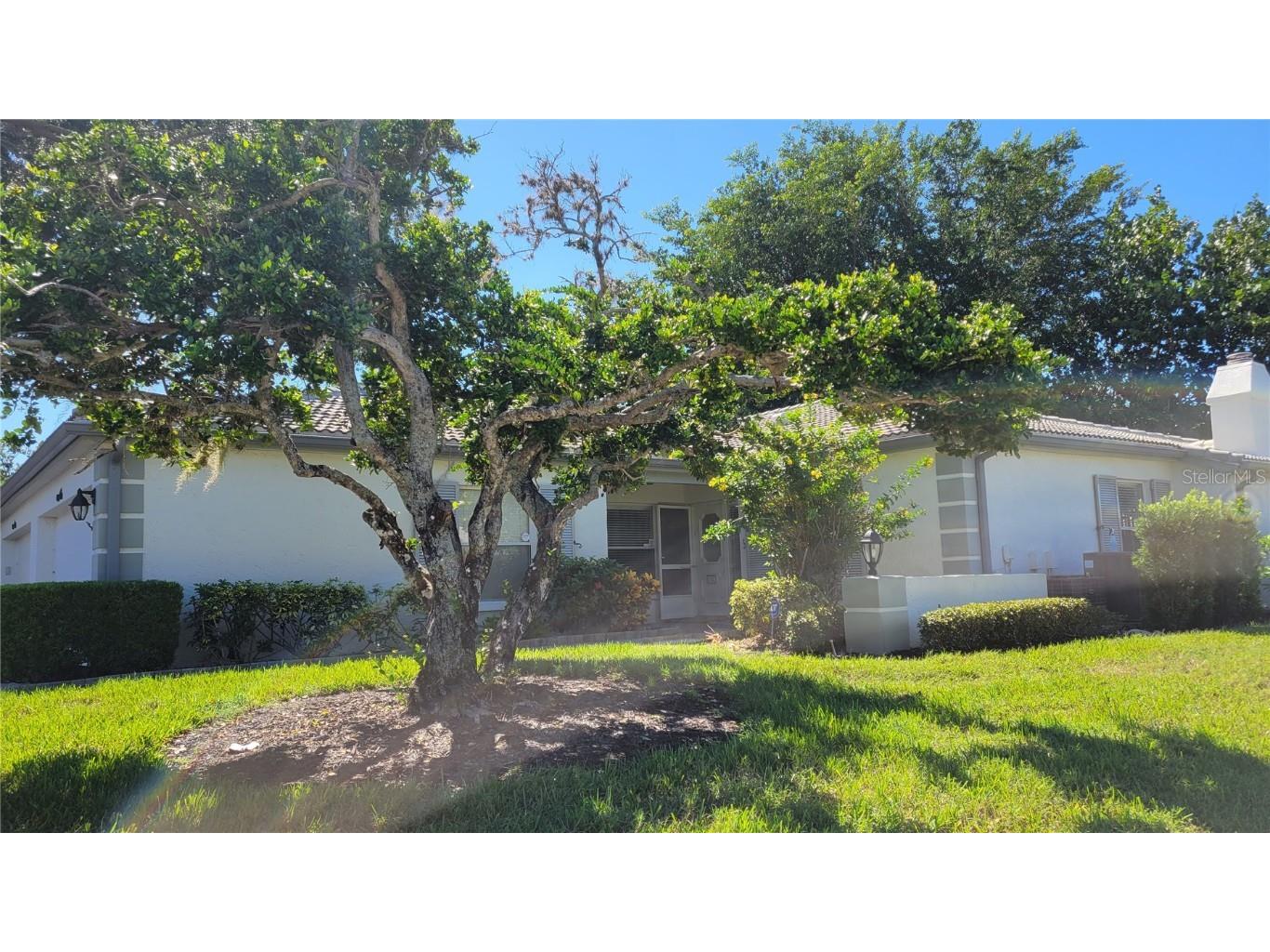 3120 Ringwood Meadow #39 Sarasota FL 34235 A4586229 image1