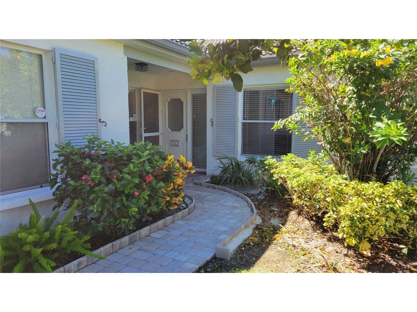 3120 Ringwood Meadow Road #39 Sarasota FL 34235 A4657282 image3