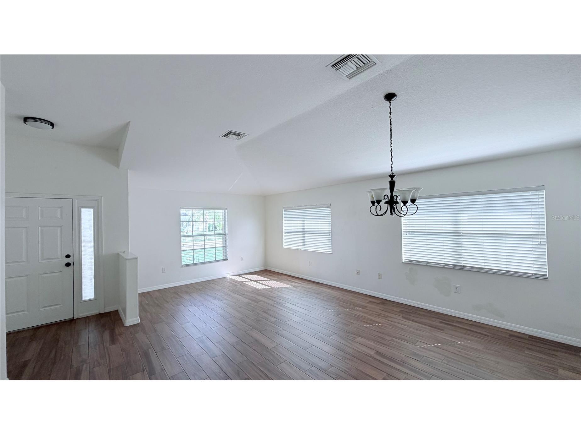 31205 Bridgegate Drive Wesley Chapel FL 33545 TB8532742 image16