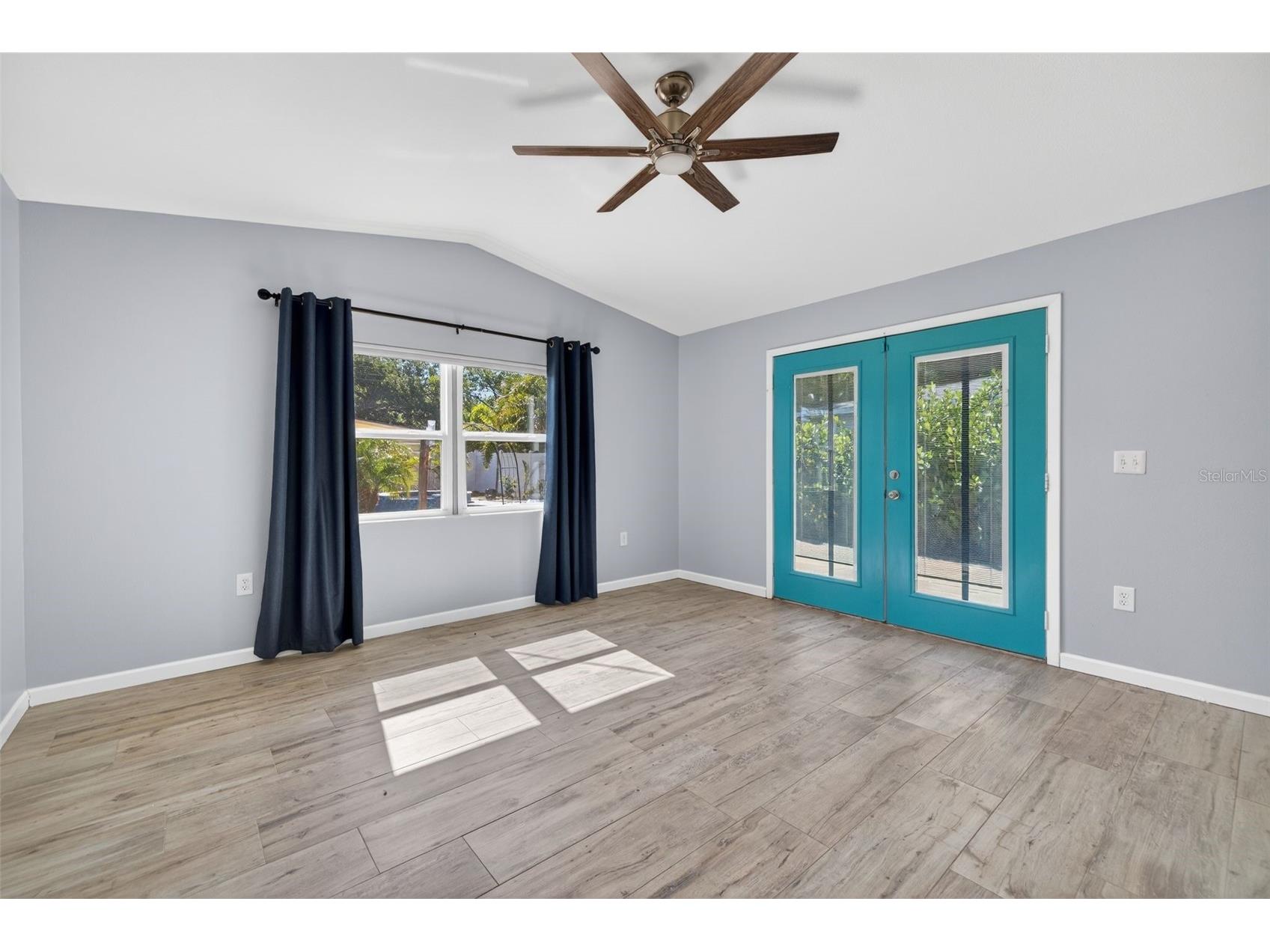 3121 30th Street N Saint Petersburg FL 33713 TB8501642 image10