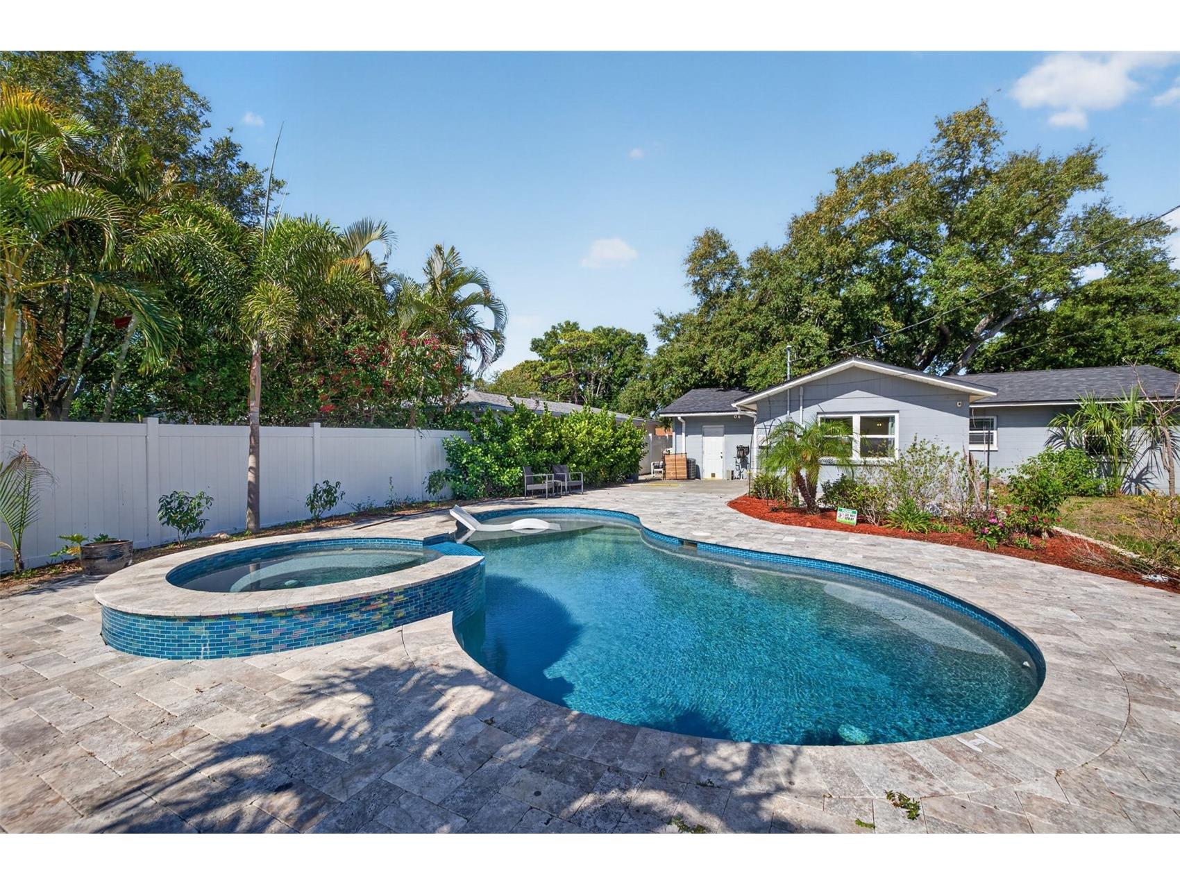 3121 30th Street N Saint Petersburg FL 33713 TB8501642 image16