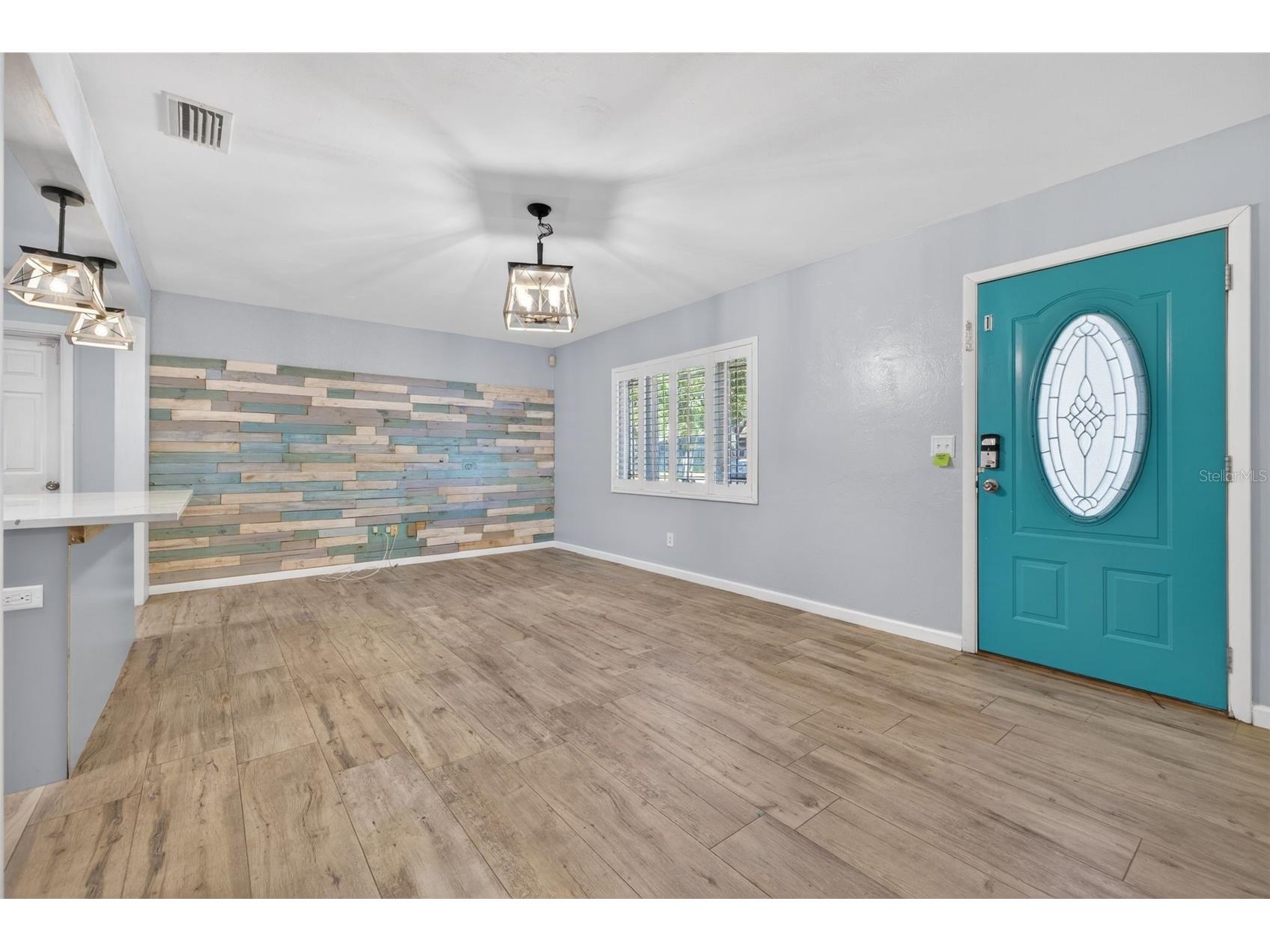 3121 30th Street N Saint Petersburg FL 33713 TB8501642 image3