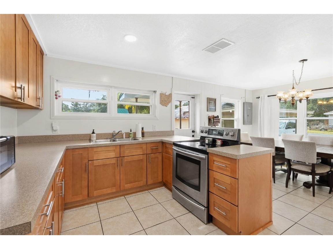 3121 Avenue M NW Winter Haven FL 33881 L4957666 image6