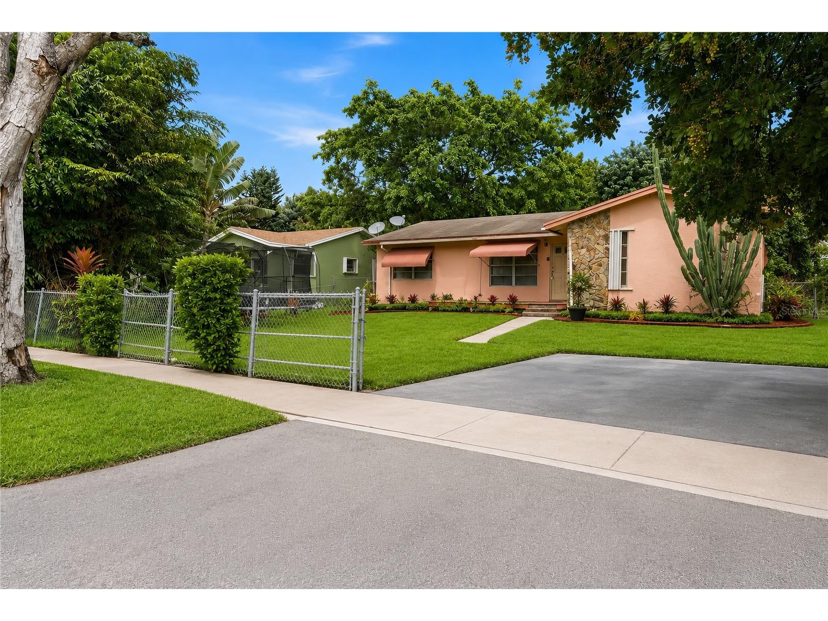 3121 N 72nd Way Hollywood FL 33024 TB8516498 image4