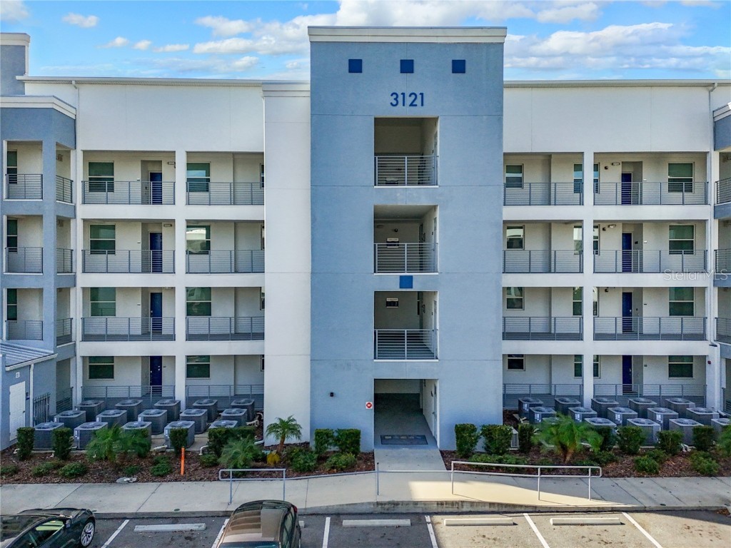 3121 Paradox Circle #103 Kissimmee FL 34746 S5100028 image1