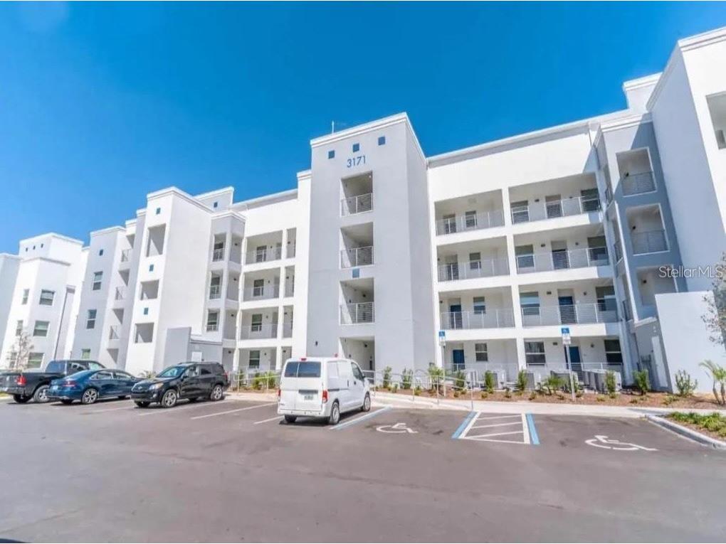 3121 Paradox Circle #203 Kissimmee FL 34746 O6281561 image1