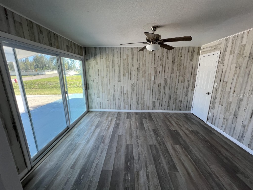 3121 Wisteria Place Punta Gorda FL 33950 TB8424215 image6