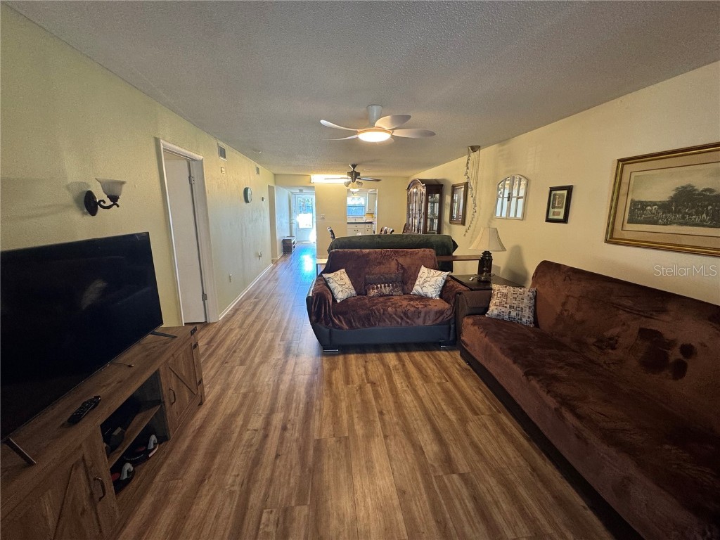 3122 Lake Bayshore Drive #218 Bradenton FL 34205 A4671004 image3