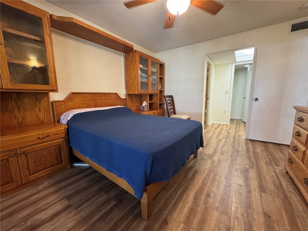 3122 Lake Bayshore Drive #218 Bradenton FL 34205 A4671004 image6