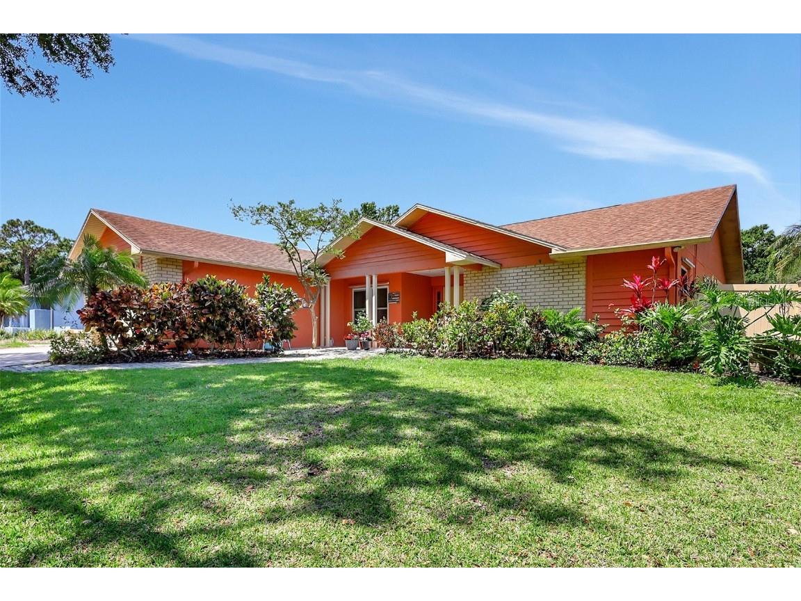 3122 Lake Valencia Lane E Palm Harbor FL 34684 TB8378654 image1