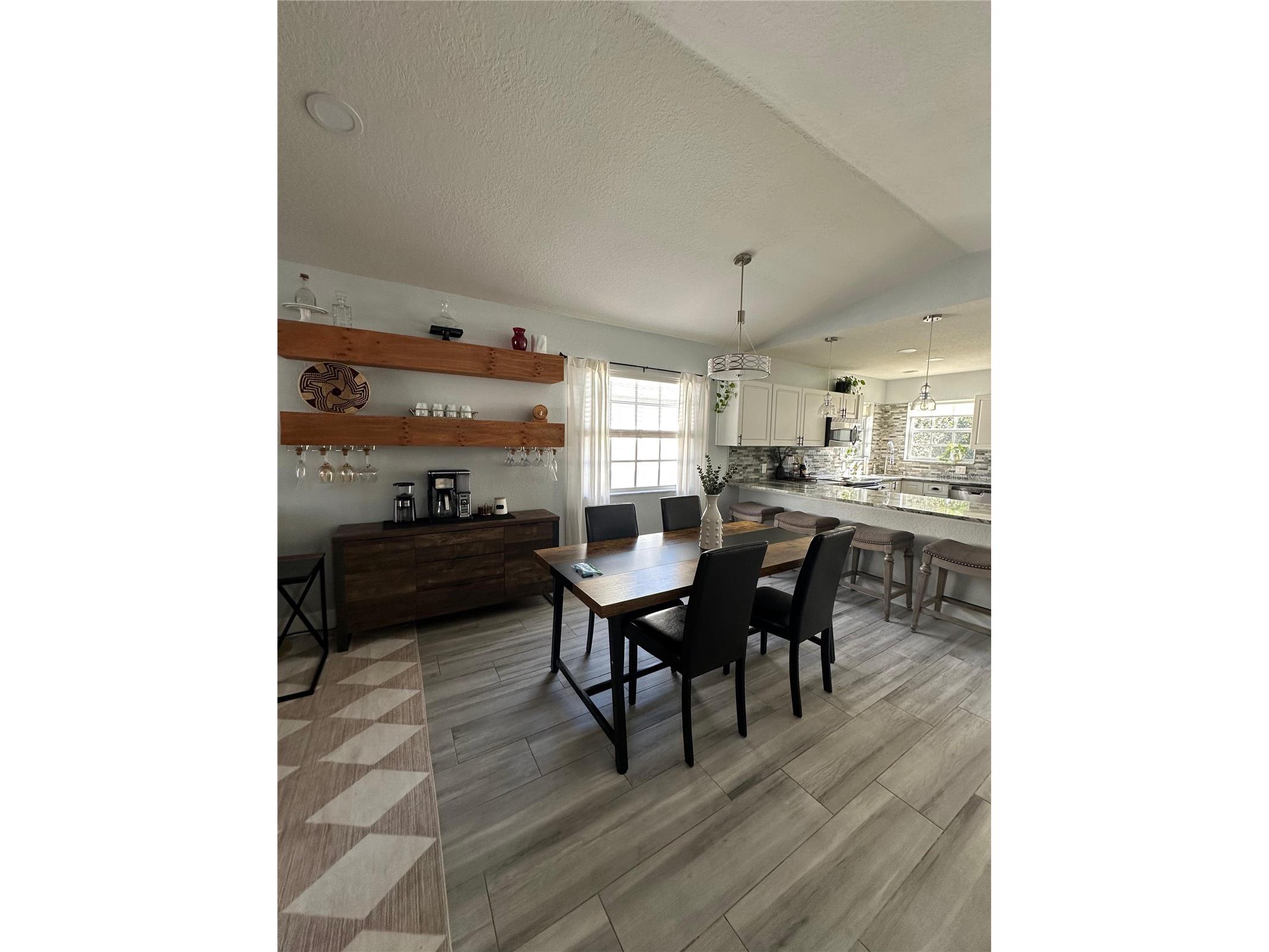 3122 W Grace Street Tampa FL 33607 TB8455389 image17