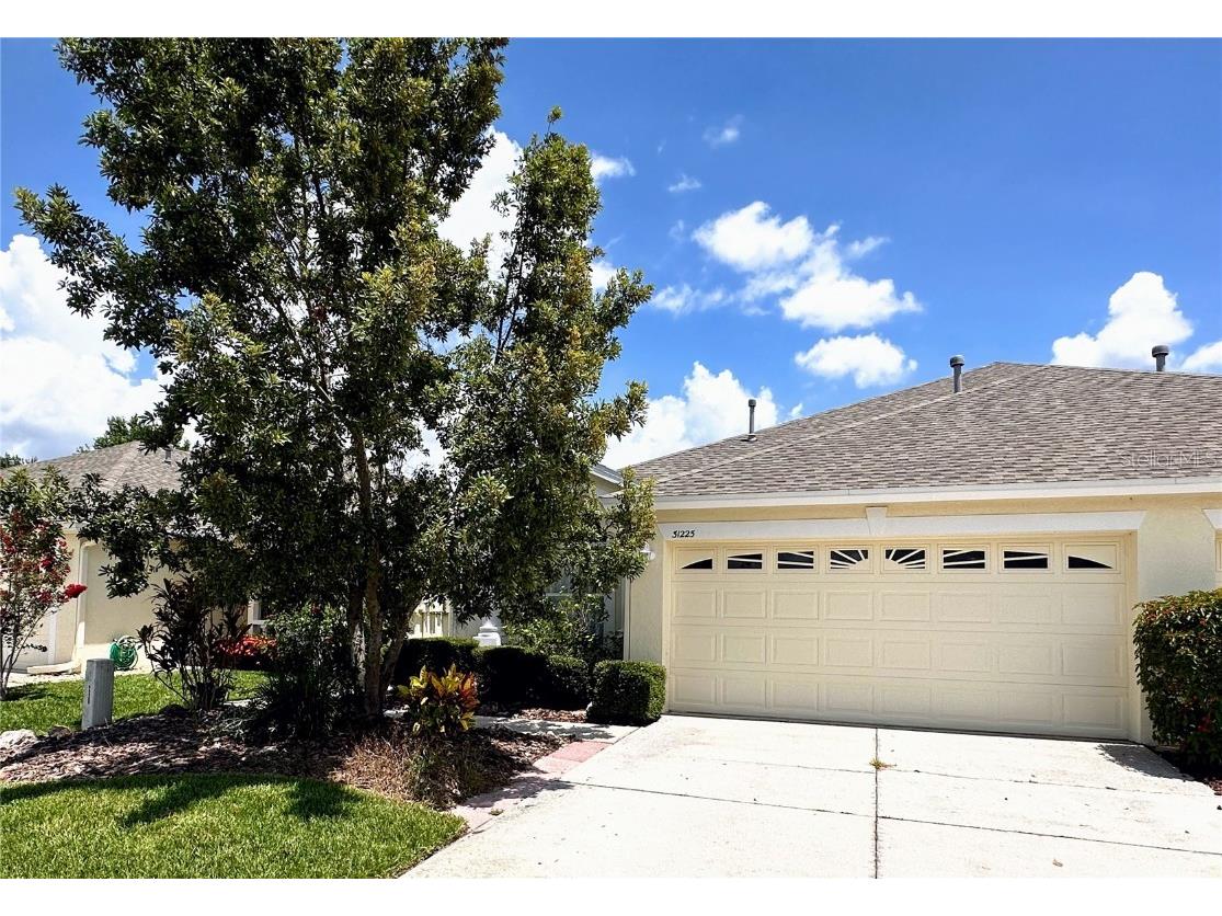 31225 Shaker Circle Wesley Chapel FL 33543 T3460279 image1