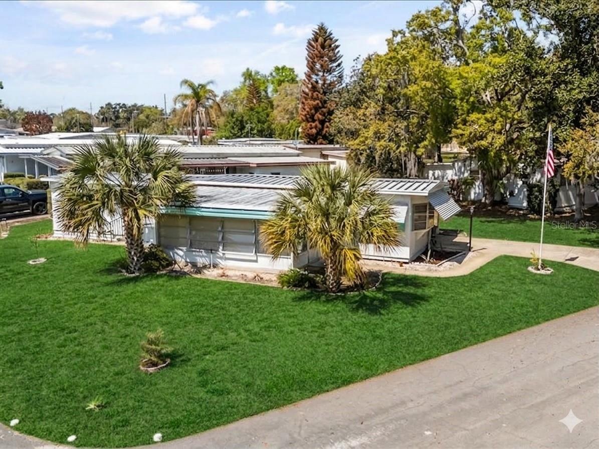 31227 Temple Avenue Tavares FL 32778 - LAKE DORA G5109462 image1