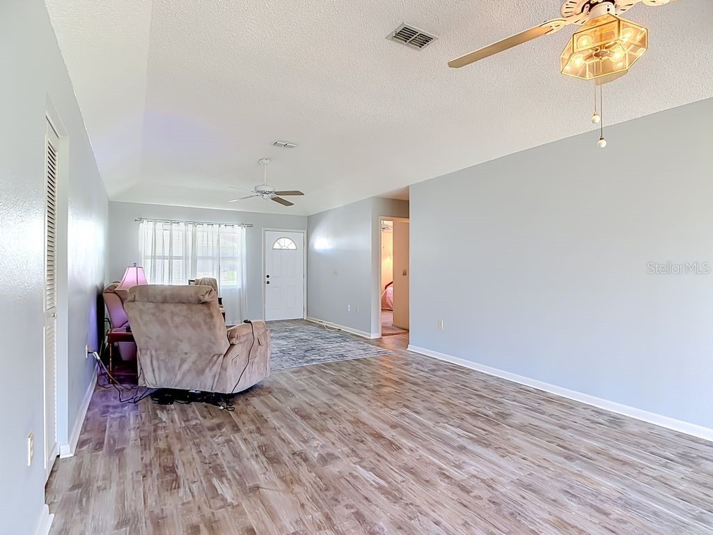 3123 Prairie Dunes Circle W Lakeland FL 33810 TB8503517 image14