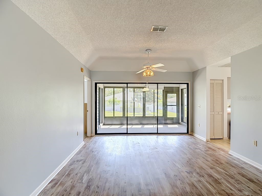 3123 Prairie Dunes Circle W Lakeland FL 33810 TB8503517 image15
