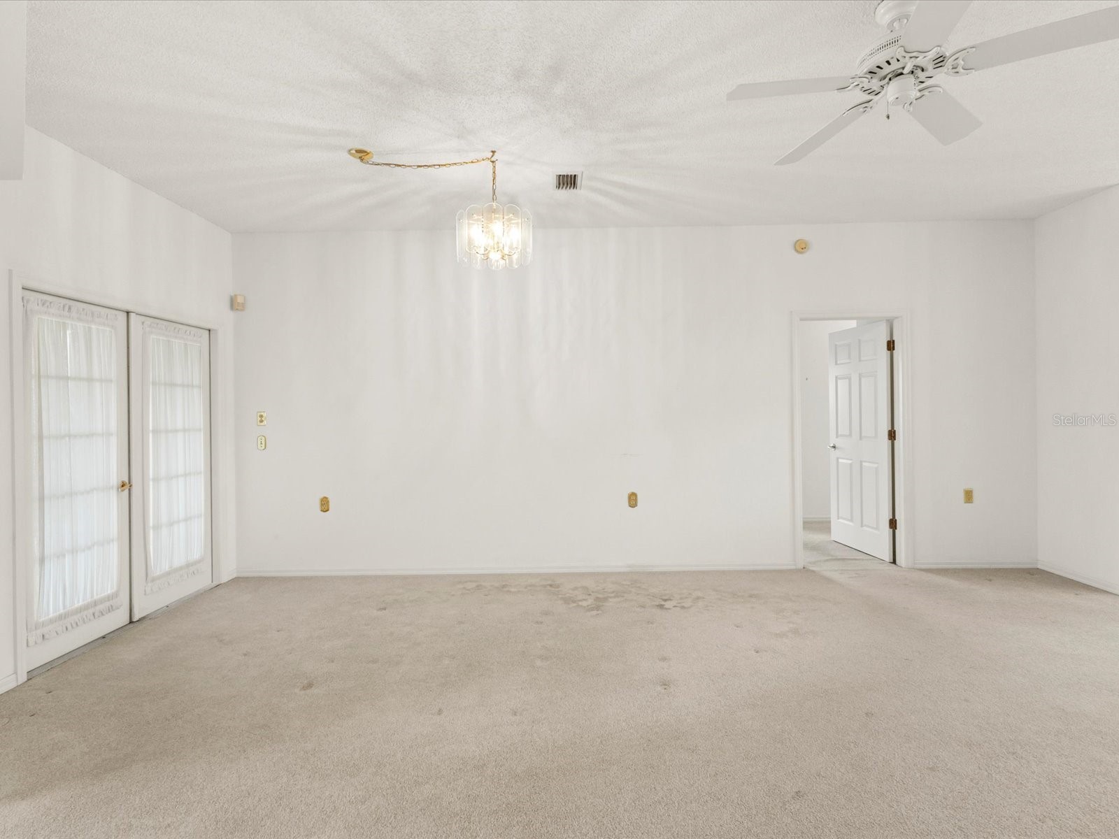 3123 Quail Hollow Court Spring Hill FL 34606 W7883115 image13